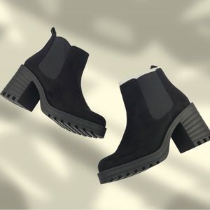 Brand new- H&M Black Faux Suede Ankle Boots